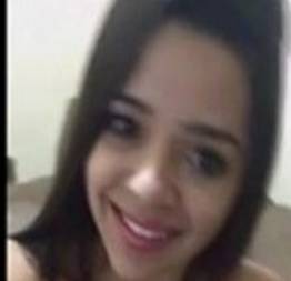 Luana tava timida mas logo se soltou gostoso