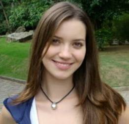 Nathalia dill nua em cena quente de sexo - paraísos artificiais
