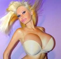 A nova boneca sexual da vida real