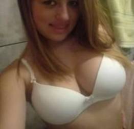 Karina ninfeta de 18 naos caiu na net pelada