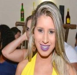 Mikaelly Becker fodendo com o namorado em Caceres -MT