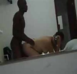 Vizinha escandalosa grita alto com pau no cu | sexo amador
