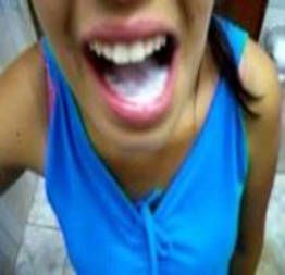 Taradinha comendo porra do tio por dinheiro xvideo amador