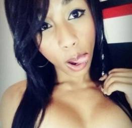 Morena funkeira deu mole perdeu o cel no baile e caiu na net