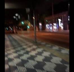 Come novinha puta em plena rua publica na avenida brasil