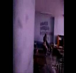 Profesores pillados en el salon de clases | colegial |COLEGIAL